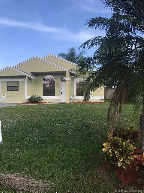 5867 SE Wilsie Dr, Stuart, FL 34997 photo 1