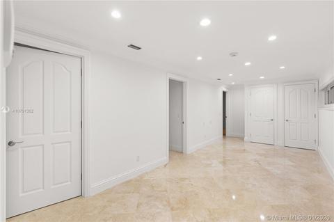 7161 E Lago Dr, Coral Gables, FL 33143 photo 52