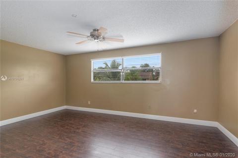 9511 SW 151st Ct, Miami, FL 33196 photo 6