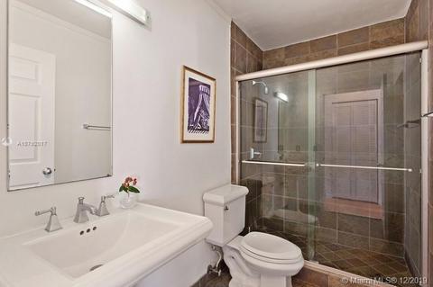 370 Woodcrest Rd, Key Biscayne, FL 33149 photo 9