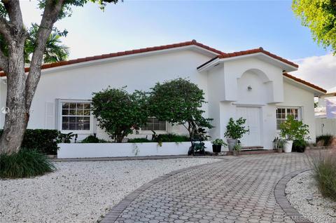 370 Woodcrest Rd, Key Biscayne, FL 33149 photo 1