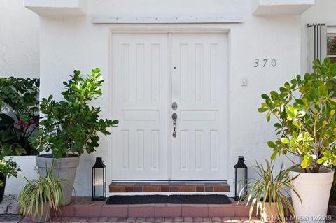 370 Woodcrest Rd, Key Biscayne, FL 33149 photo 2