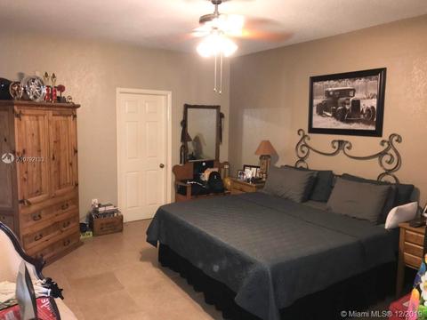 Undisclosed, Hialeah, FL 33013 photo 7