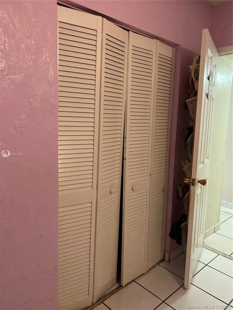 460 E 23rd St #215, Hialeah, FL 33013 photo 19