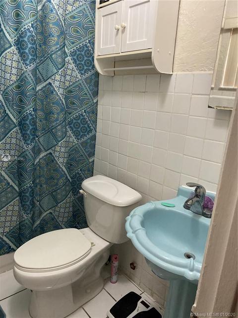 460 E 23rd St #215, Hialeah, FL 33013 photo 23