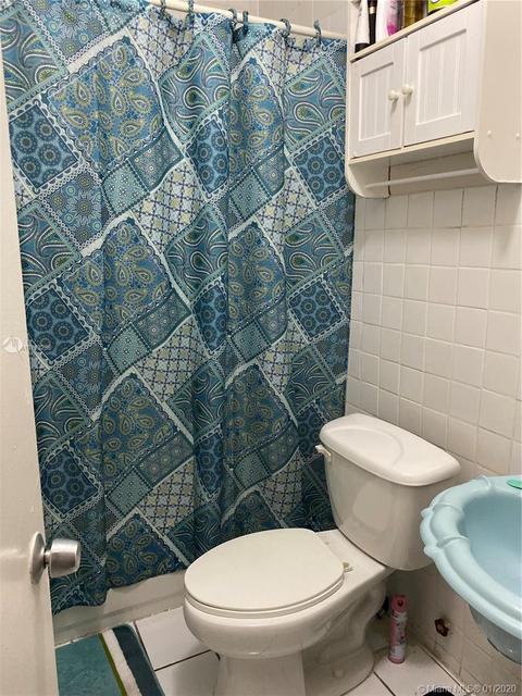 460 E 23rd St #215, Hialeah, FL 33013 photo 22