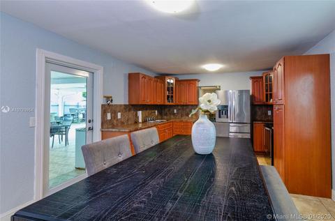 670 NE 5th St, Hialeah, FL 33010 photo 20