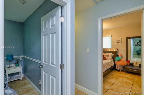 670 NE 5th St, Hialeah, FL 33010 photo 27