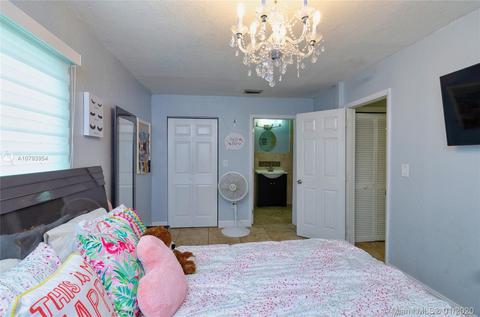 670 NE 5th St, Hialeah, FL 33010 photo 31