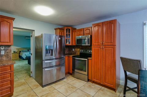 670 NE 5th St, Hialeah, FL 33010 photo 22