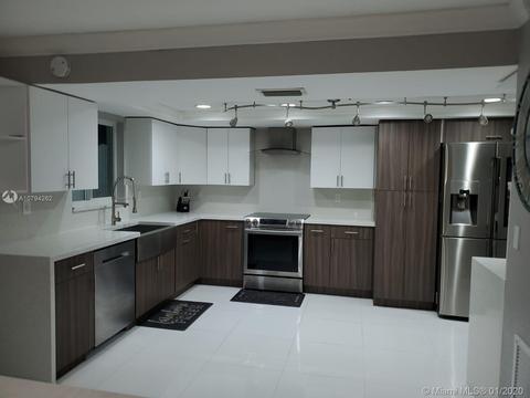 Undisclosed, Hialeah, FL 33014 photo 1