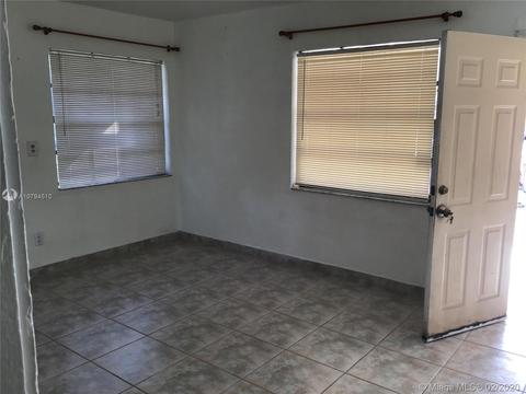 845 Codadad St, Opa Locka, FL 33054 photo 23