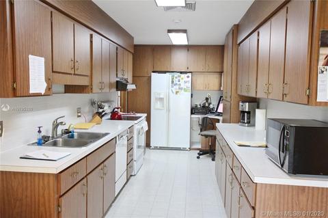 3033 SE 29th Ln, Okeechobee, FL 34974 photo 2