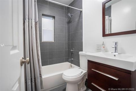 662 SE 8th St, Hialeah, FL 33010 photo 8