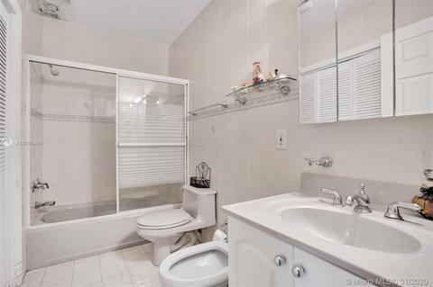 3411 E 3rd Ave, Hialeah, FL 33013 photo 29