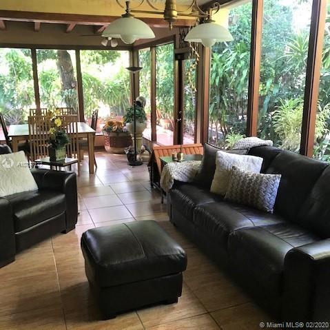 622 SE 5th Ave, Hialeah, FL 33010 photo 9