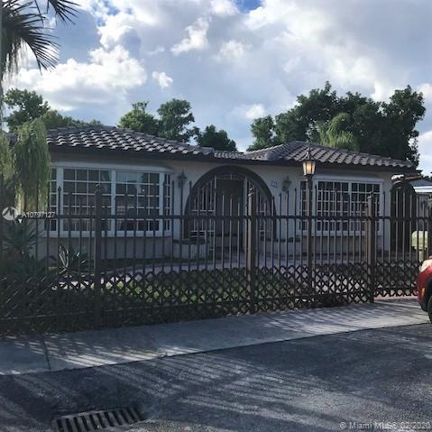622 SE 5th Ave, Hialeah, FL 33010 photo 1