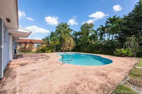 Undisclosed, Hialeah, FL 33014 photo 12