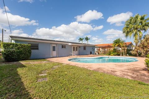 Undisclosed, Hialeah, FL 33014 photo 13