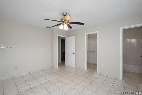 400 E 53rd St, Hialeah, FL 33013 photo 13