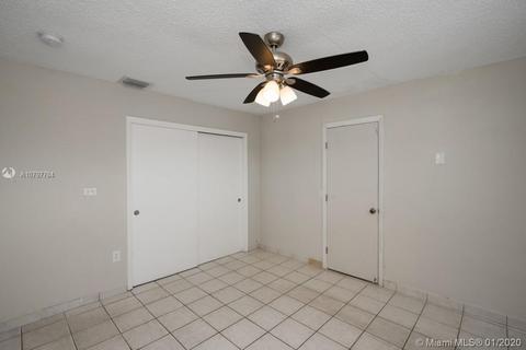 400 E 53rd St, Hialeah, FL 33013 photo 15