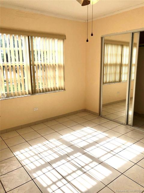 721 E 11th Pl, Hialeah, FL 33010 photo 9