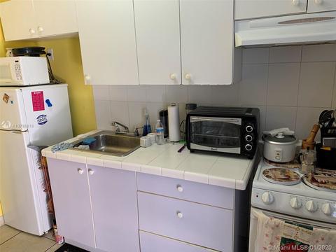 909 E 24th St, Hialeah, FL 33013 photo 5