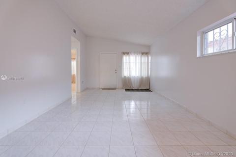 3147 W 69th Pl, Hialeah, FL 33018 photo 14