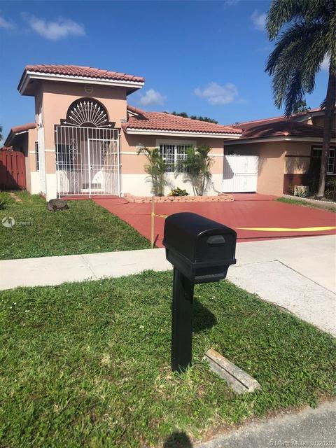 3147 W 69th Pl, Hialeah, FL 33018 photo 2