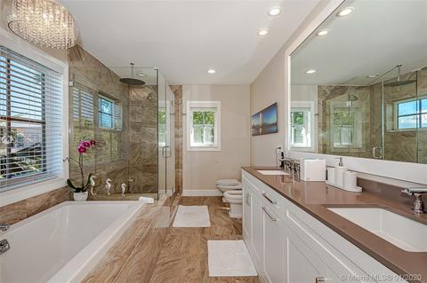 395 Gulf Rd, Key Biscayne, FL 33149 photo 37