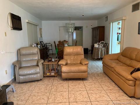821 E 13th St, Hialeah, FL 33010 photo 11