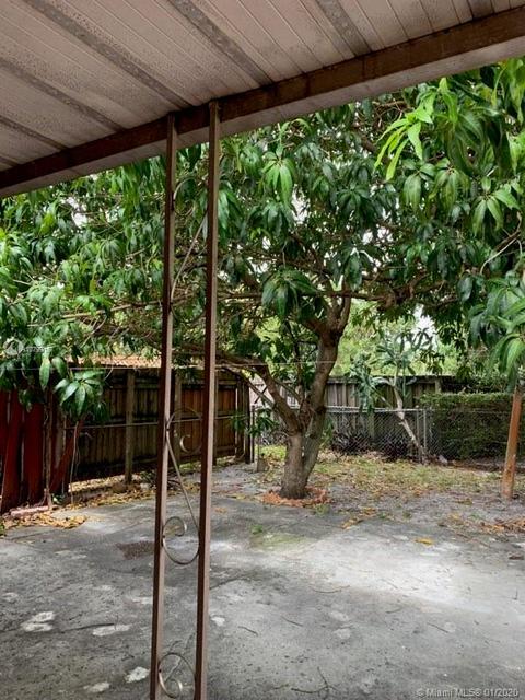821 E 13th St, Hialeah, FL 33010 photo 17