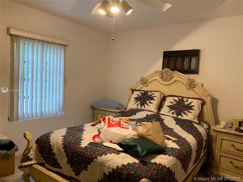 821 E 13th St, Hialeah, FL 33010 photo 8