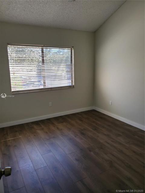 2038 Winners Cir, North Lauderdale, FL 33068 photo 16