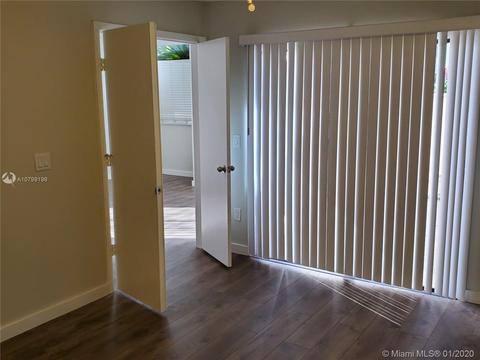 2038 Winners Cir, North Lauderdale, FL 33068 photo 8