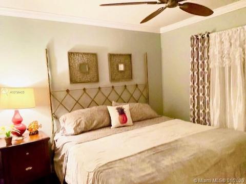 121 Arrowhead Cir, Jupiter, FL 33458 photo 9