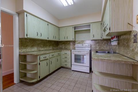 320 E 59th St, Hialeah, FL 33013 photo 9