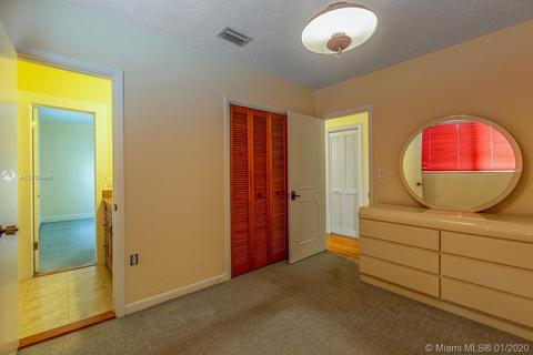 320 E 59th St, Hialeah, FL 33013 photo 18