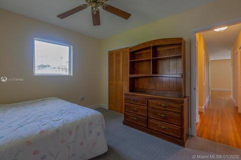 320 E 59th St, Hialeah, FL 33013 photo 17