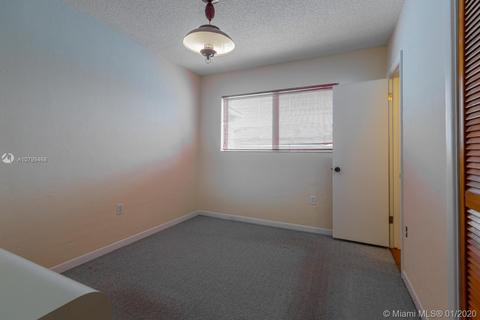 320 E 59th St, Hialeah, FL 33013 photo 16