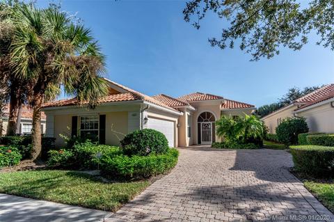 1613 SW Balmoral, Stuart, FL 34997 photo 1