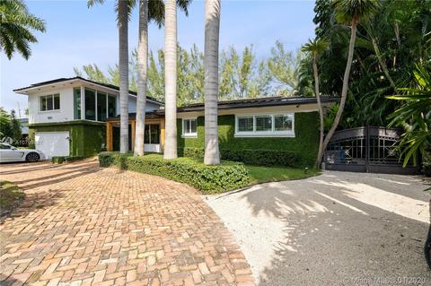 3531 E Glencoe St, Miami, FL 33133 photo 11