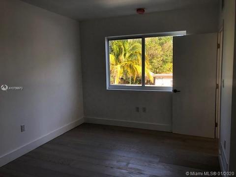 2115 NE 170th St, North Miami Beach, FL 33162 photo 21