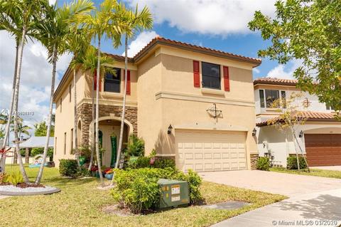 3585 W 86th Ter, Hialeah, FL 33018 photo 2