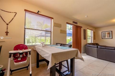 3585 W 86th Ter, Hialeah, FL 33018 photo 10