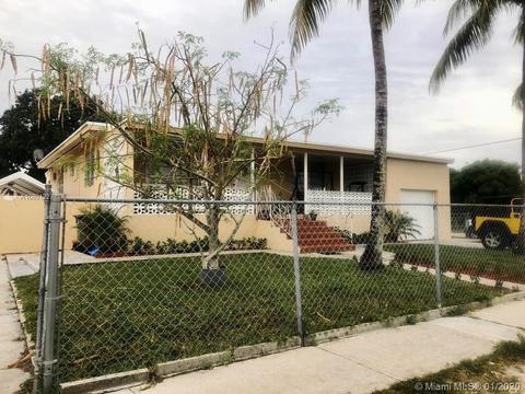 706 E 40th St, Hialeah, FL 33013 photo 2