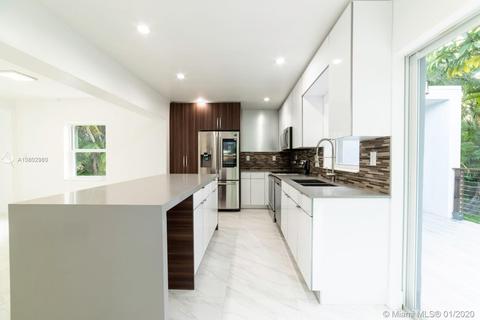 425 Falcon, Miami Springs, FL 33166 photo 5