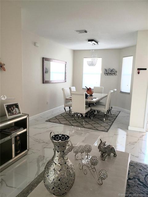 7502 NW 112th Path, Doral, FL 33178 photo 6