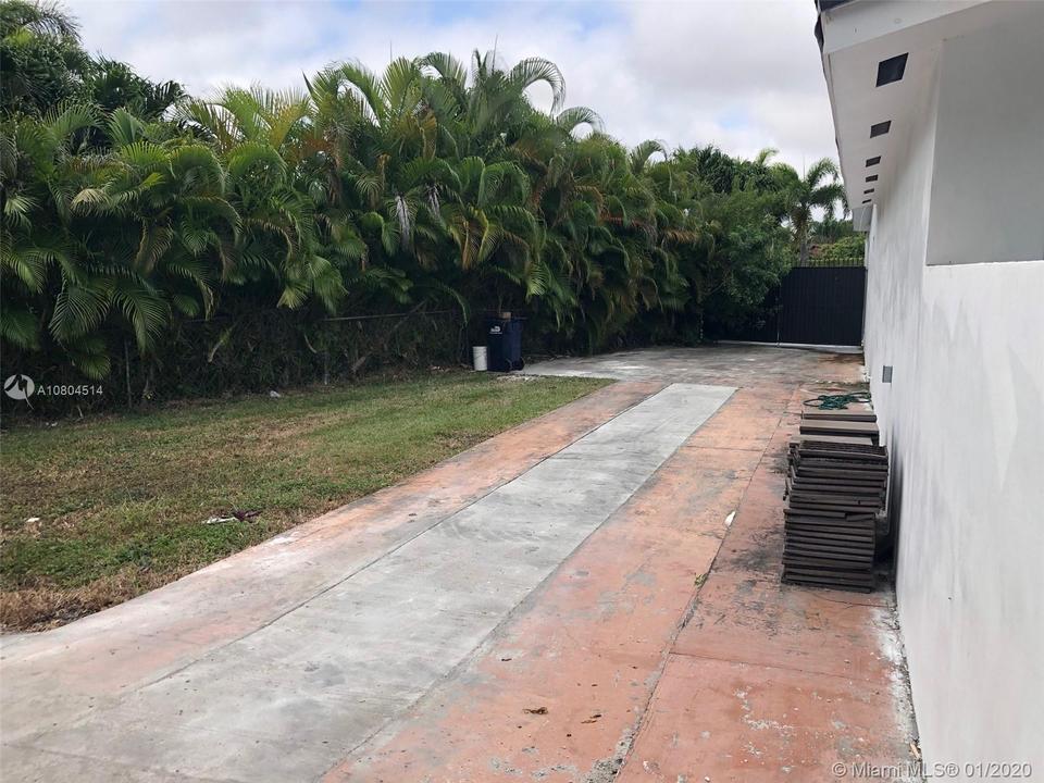  Undisclosed, Miami, FL 33165 photo 24