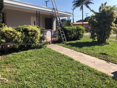3405 W 13th Ave, Hialeah, FL 33012 photo 4